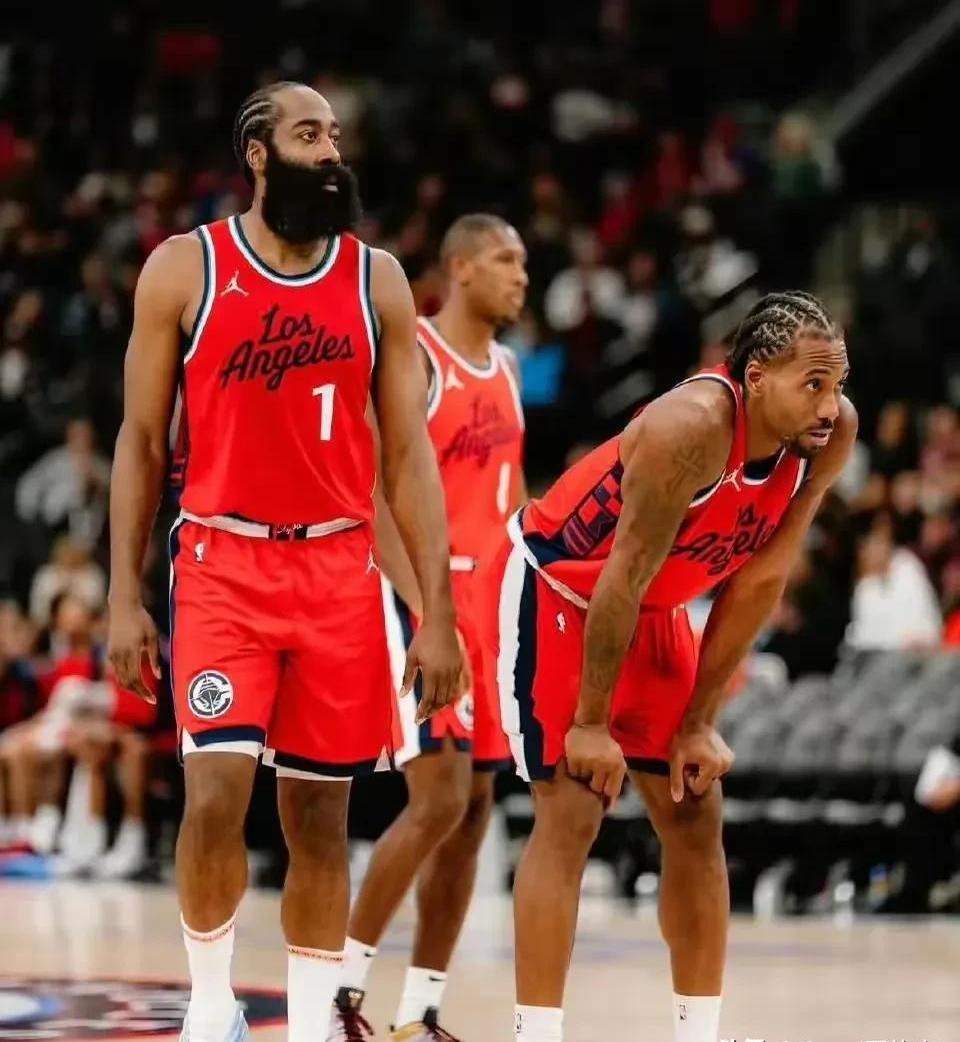 关于菲律宾男篮强势快船，詹姆斯一己之力扛起全队的信息