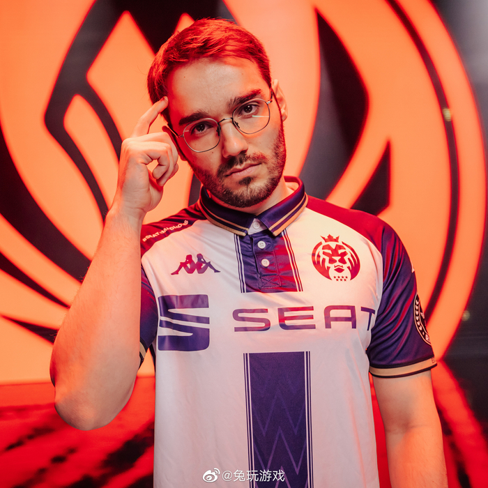 关于MAD力克SHR，Keria一己之力扛起全队的信息