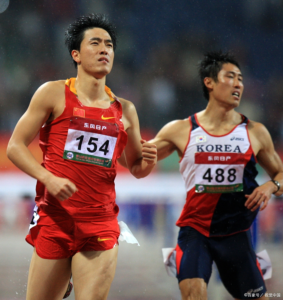 世界级运动员争分夺秒追逐胜利