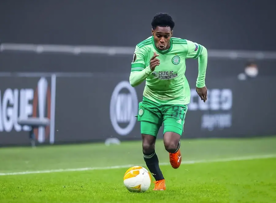 曼联青训天才荷兰国脚首秀获好评