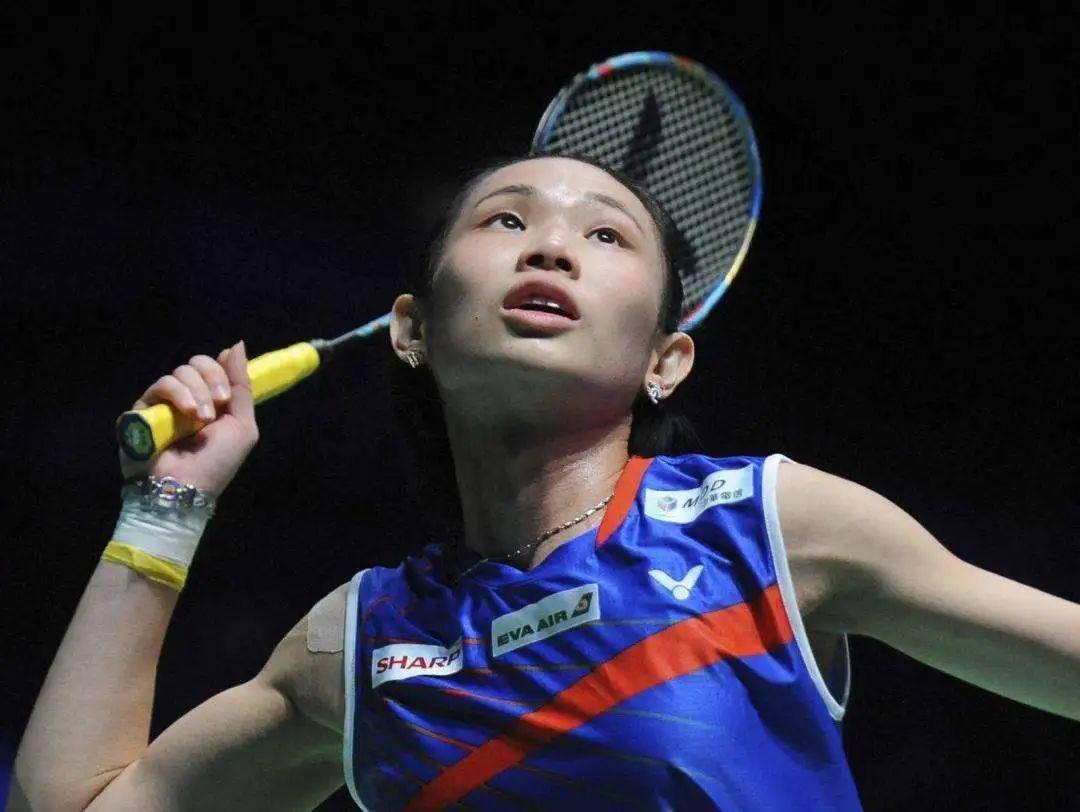 法国羽毛球队翻盘英格兰羽毛球队，戴资颖惊艳世界的简单介绍