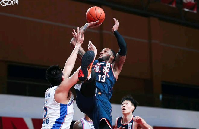 PG电子试玩官网-乌克兰队遭遇挑战，胜负难料的简单介绍