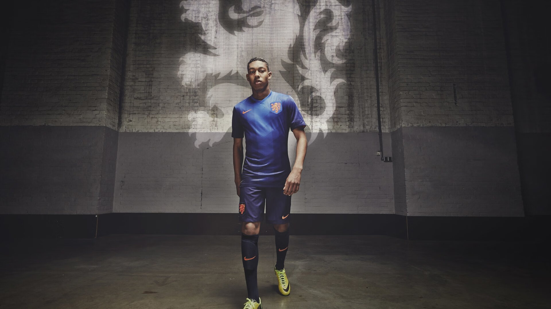 布鲁诺式爆发,卡塔尔资本如何以雷恩为棋,弈出争冠新局